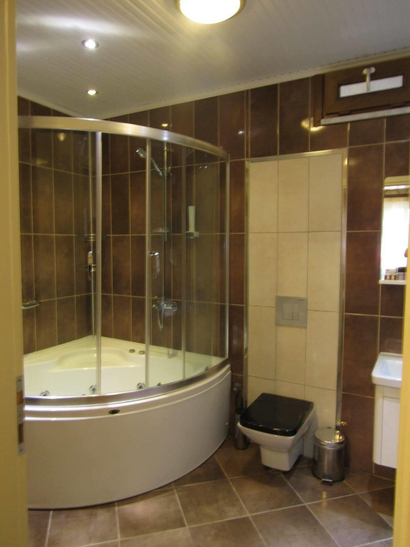 Assos Hunters Hotel (Adults Only) ภายนอก รูปภาพ